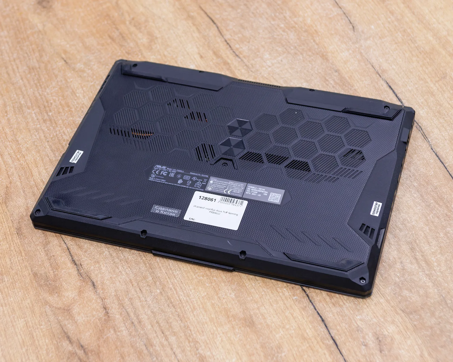 Игровой ноутбук Asus TUF Gaming FX506LU (144Hz/i7-10gen/GTX 1660 Ti 6GB/16GB/SSD 512GB)