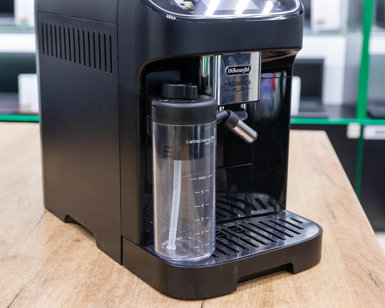 Кофемашина DeLonghi Magnifica Plus ECAM320.60.B