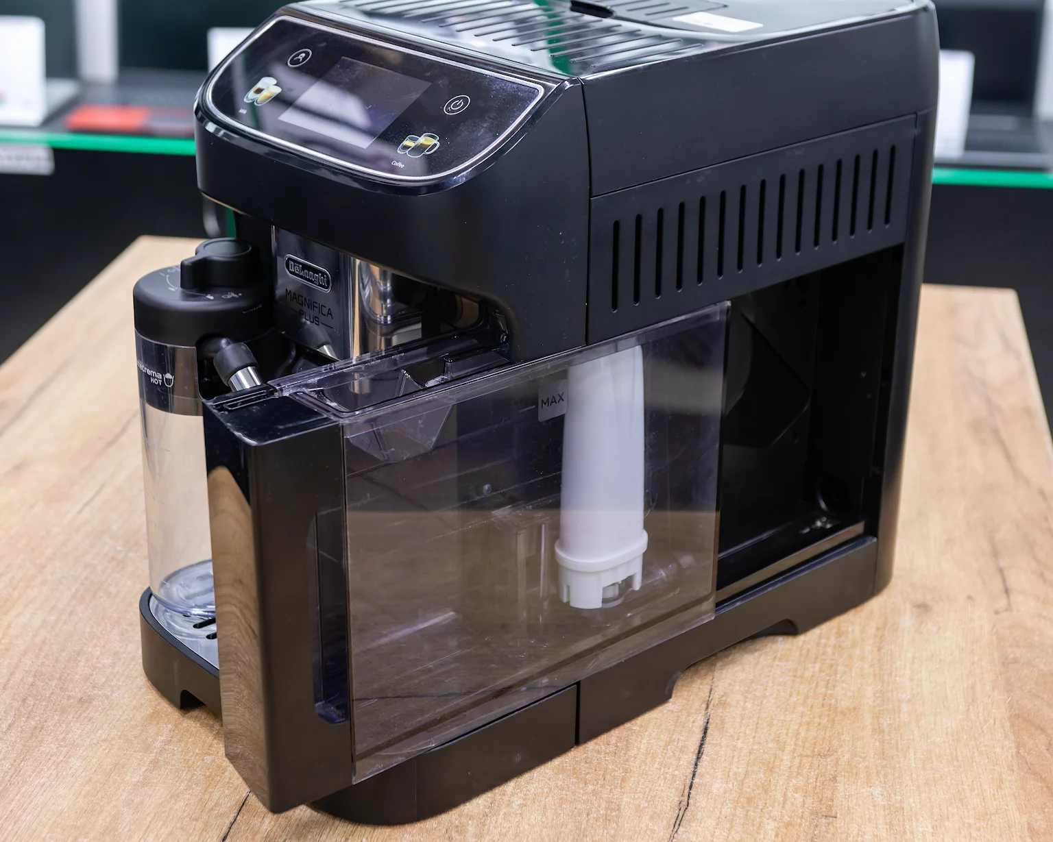 Кофемашина DeLonghi Magnifica Plus ECAM320.60.B