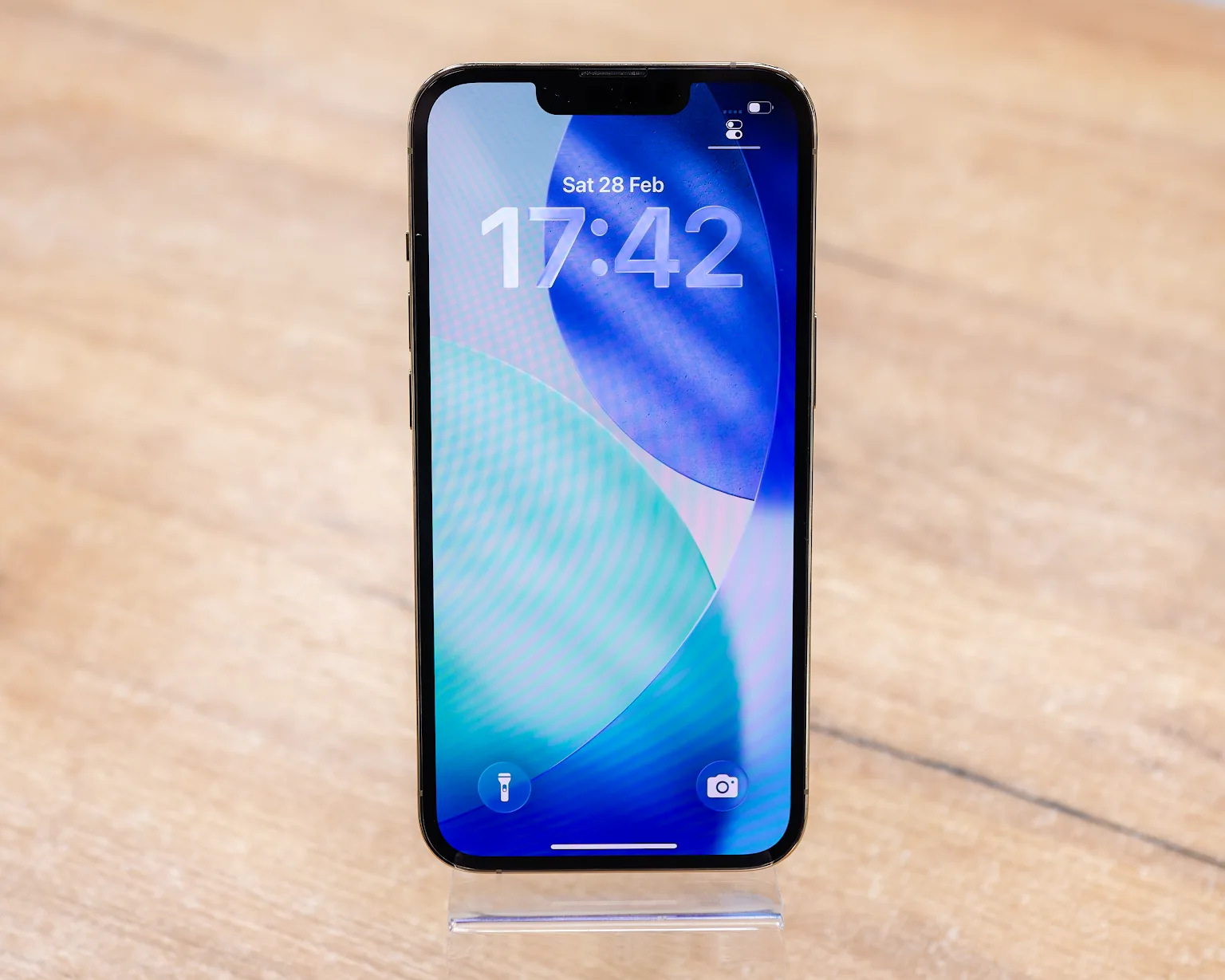 Apple iPhone 13 Pro 1TB (золотой, отличное)