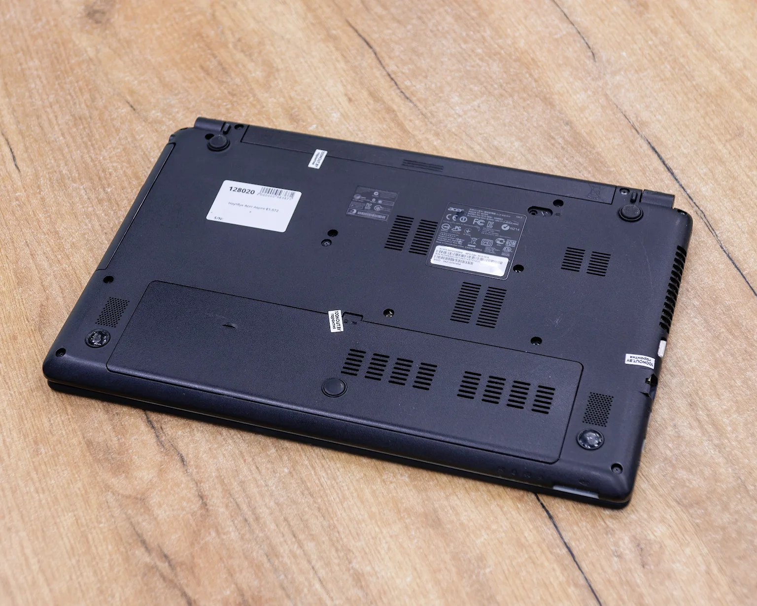 Ноутбук Acer Aspire E1-572 (HD/i3-4gen/8GB/SSD 256GB)