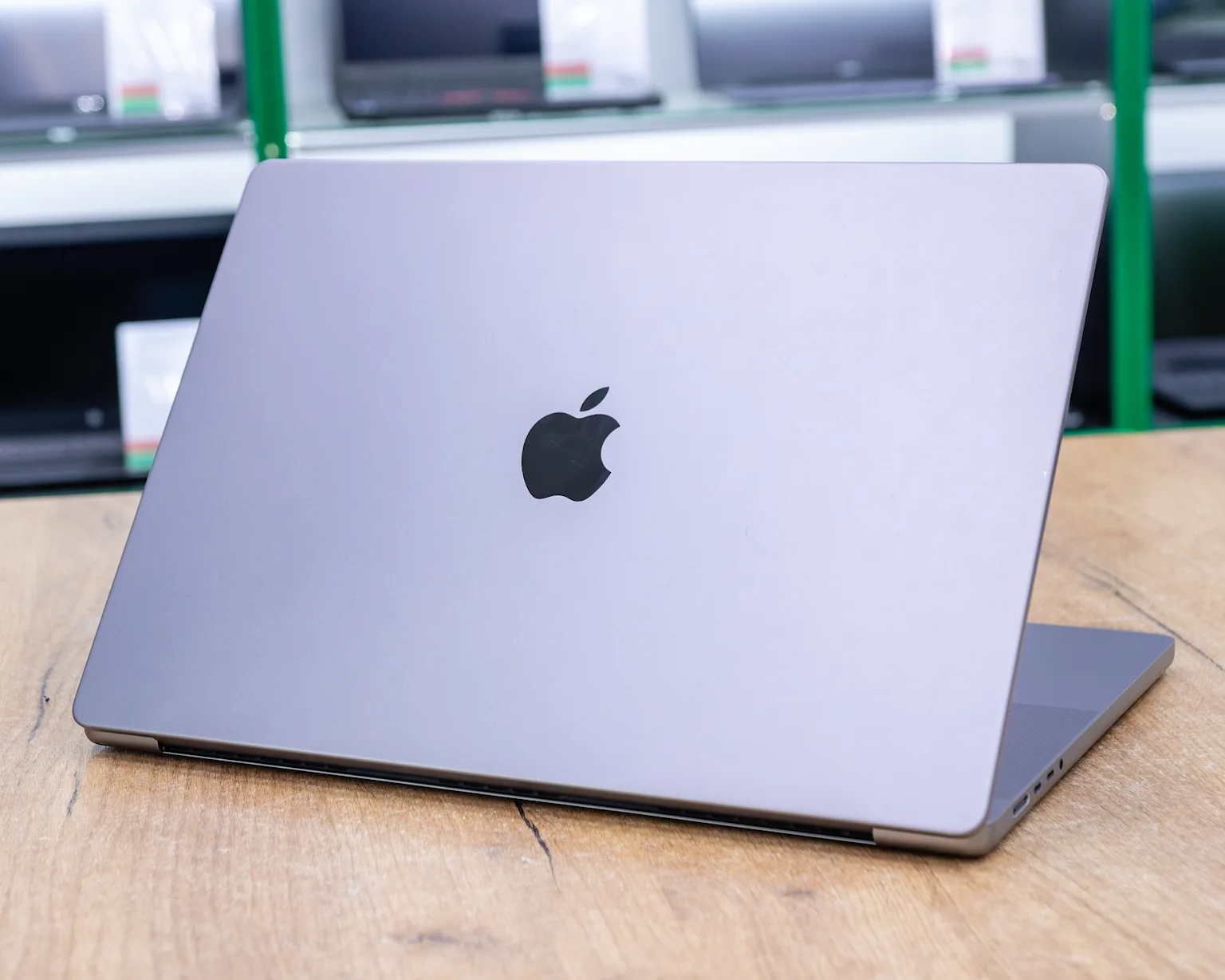 Ноутбук Apple Macbook Pro 16