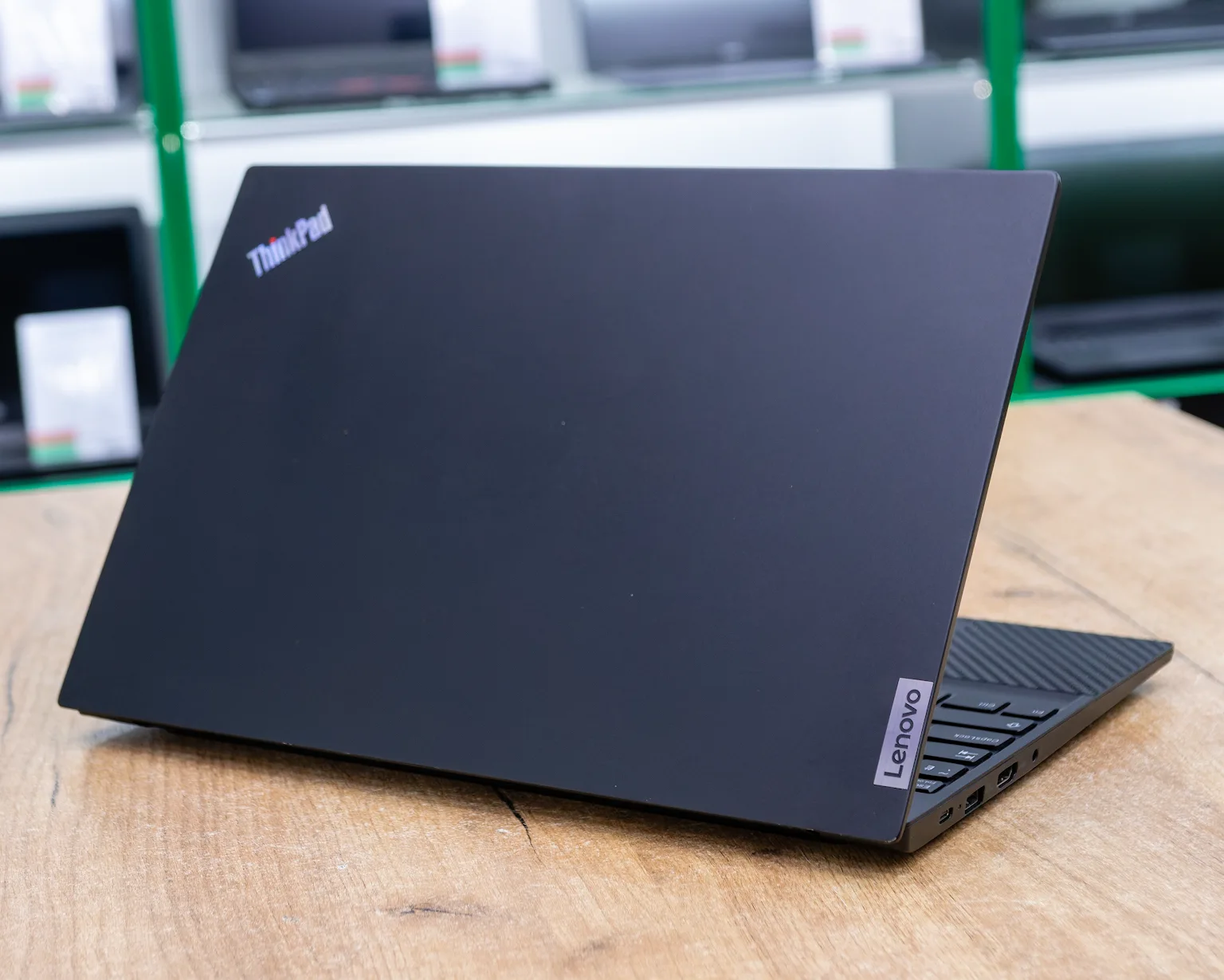 Ноутбук Lenovo ThinkPad E15 Gen 2 (FHD IPS/i5-11gen/16GB/SSD 512GB)