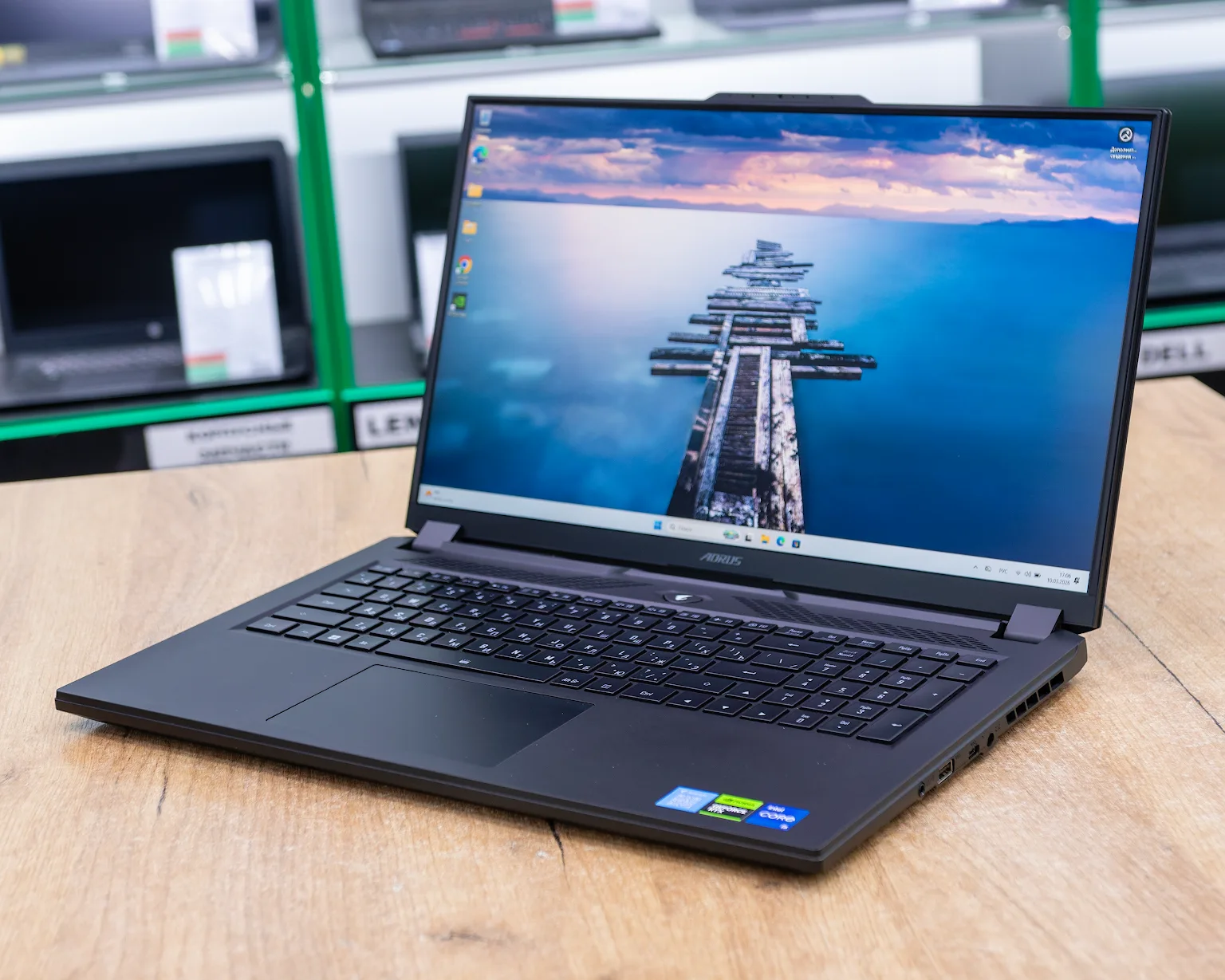 Игровой ноутбук Gigabyte Aorus 7 9KF-E3EE513SD (360Hz/i5-12gen/RTX 4060 8GB/16GB/SSD 512GB)