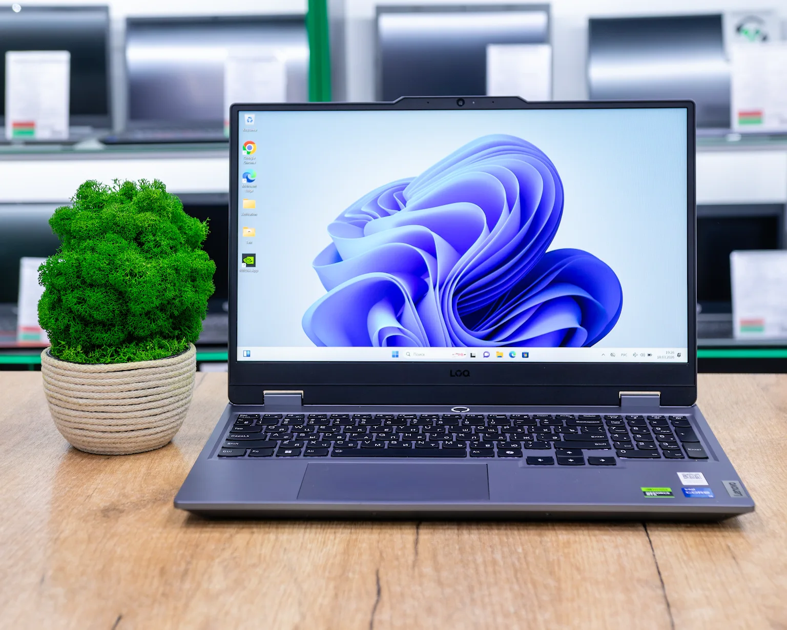 Игровой ноутбук Lenovo LOQ 15IRX9 (144Hz/i5-13gen/RTX 4050 6GB/16GB/SSD 512GB)