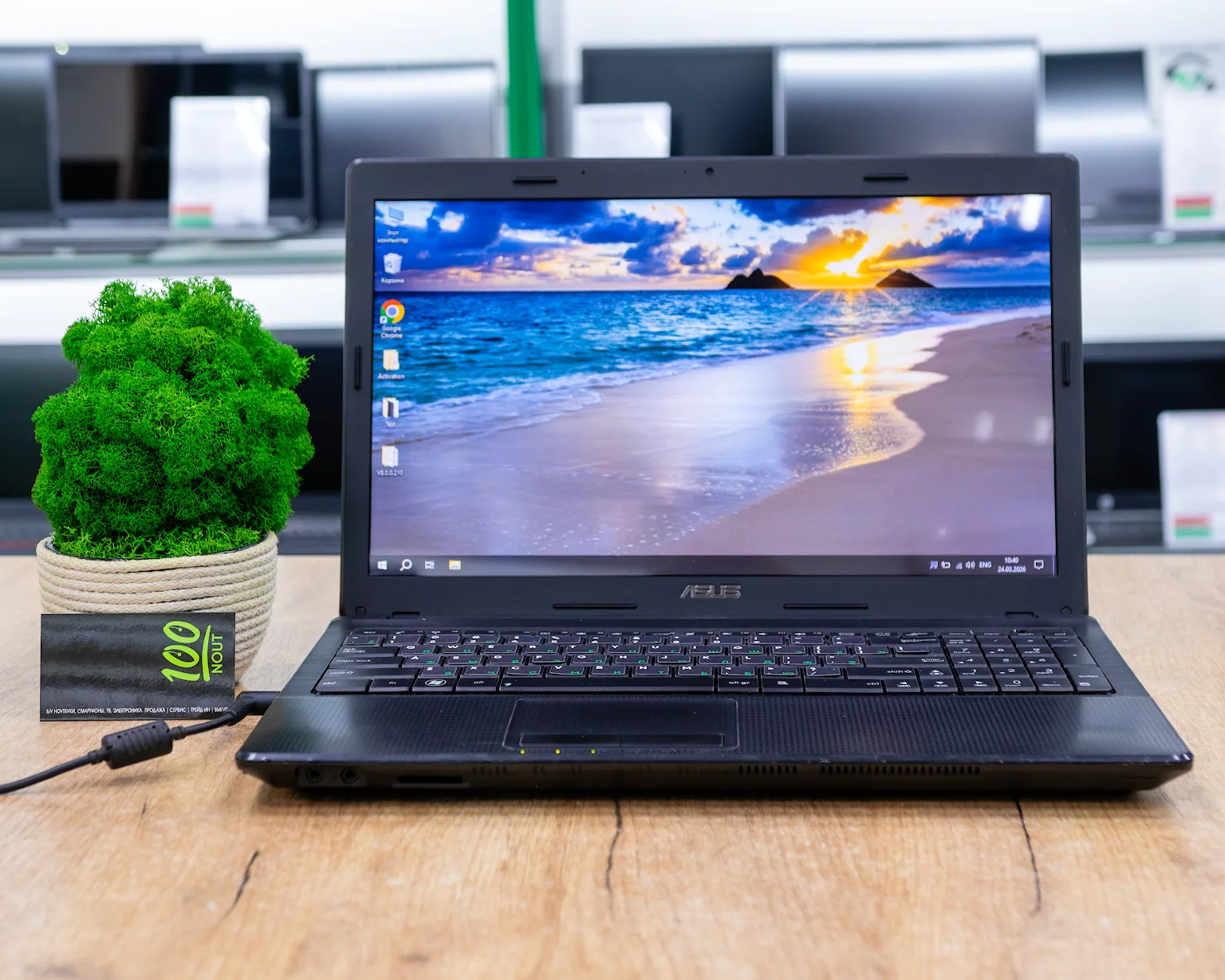 Ноутбук Asus X54H (HD/i3-2gen/Radeon 7470M 1GB/4GB/HDD 1000GB)