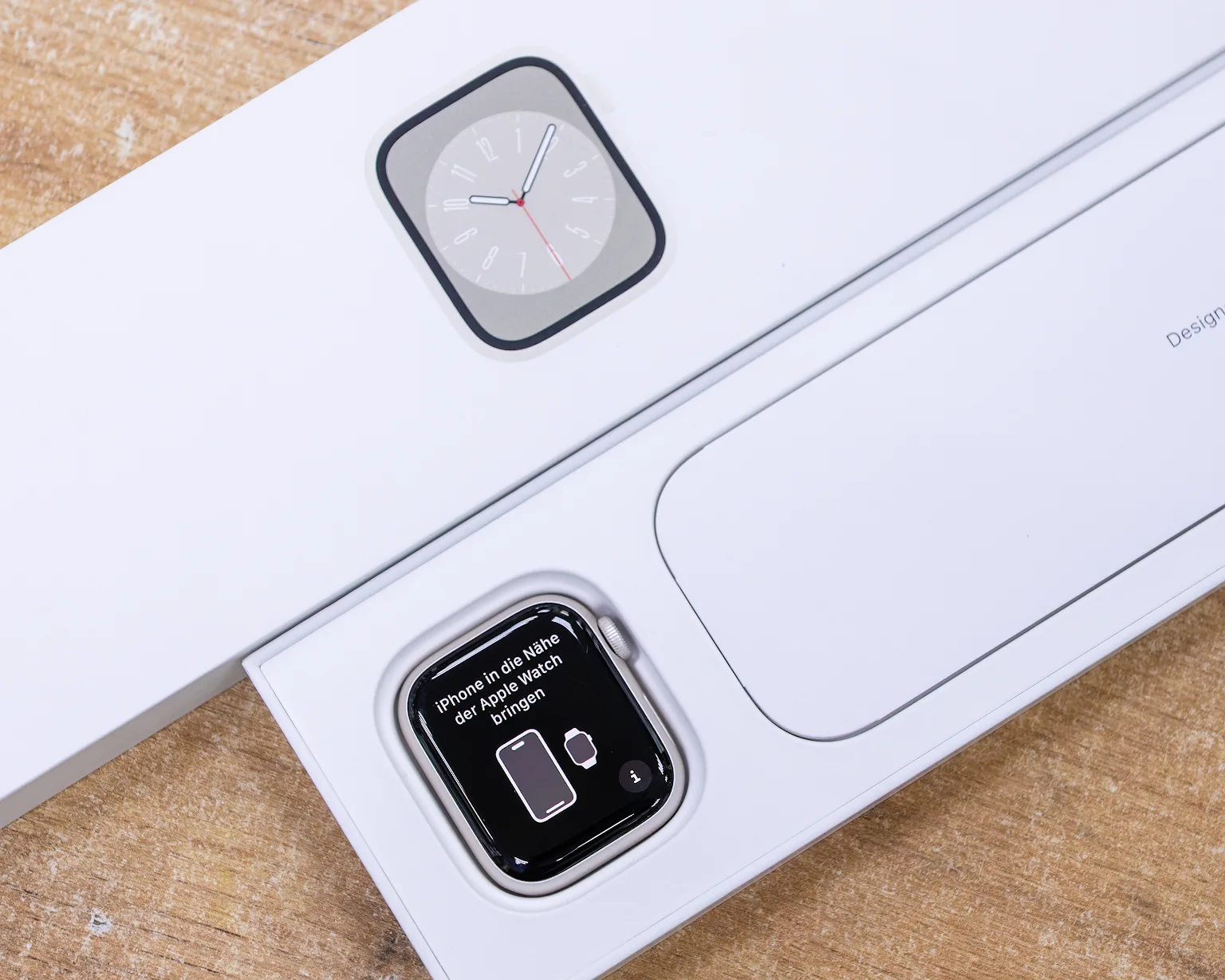 Умные часы Apple Watch Series 8 41 мм (звездный свет, спортивный силиконовый ремешок S/M)