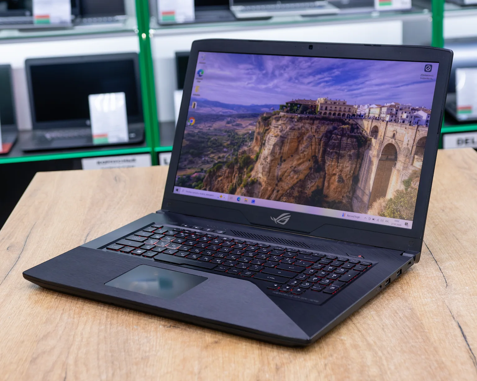 Игровой ноутбук Asus ROG Strix GL703VD (i7-7gen/GTX 1050 4GB/16GB/SSD 256GB)