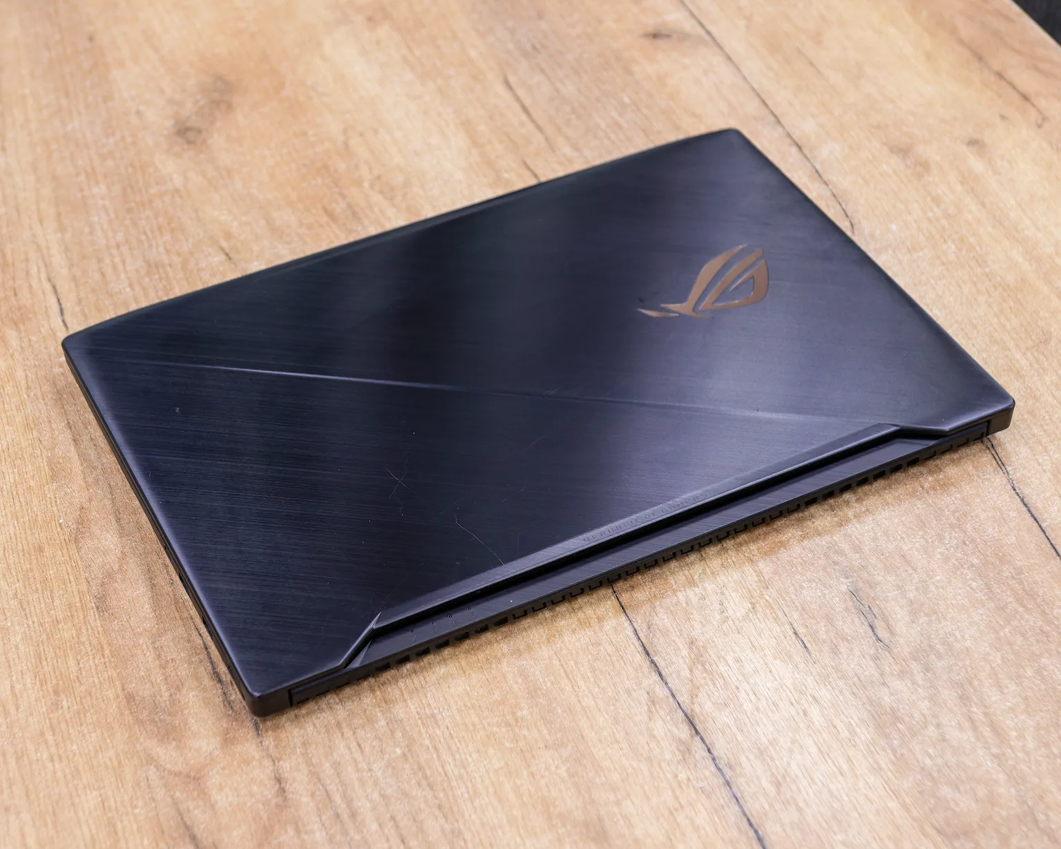 Игровой ноутбук Asus ROG Strix GL703VD (i7-7gen/GTX 1050 4GB/16GB/SSD 256GB)