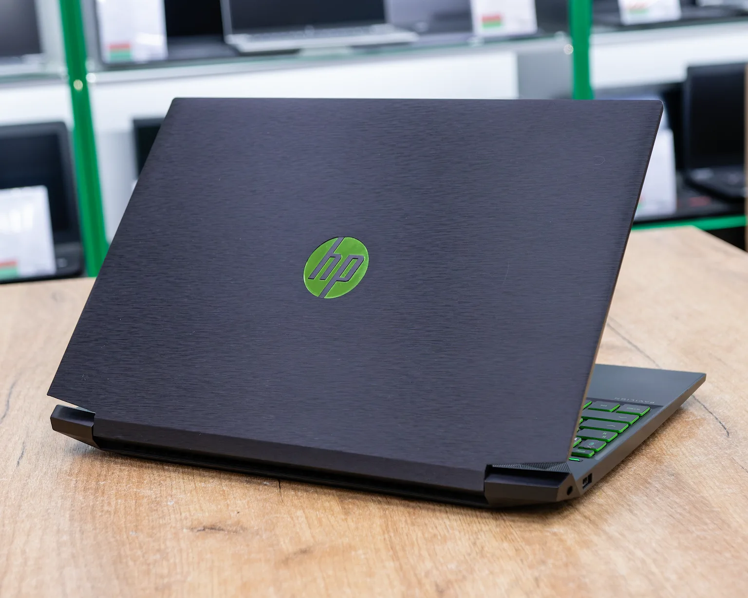 Игровой ноутбук HP Pavilion Gaming 15-ec (Full HD/Ryzen 5 3550H/GTX 1650 4GB/16GB/SSD 512GB)