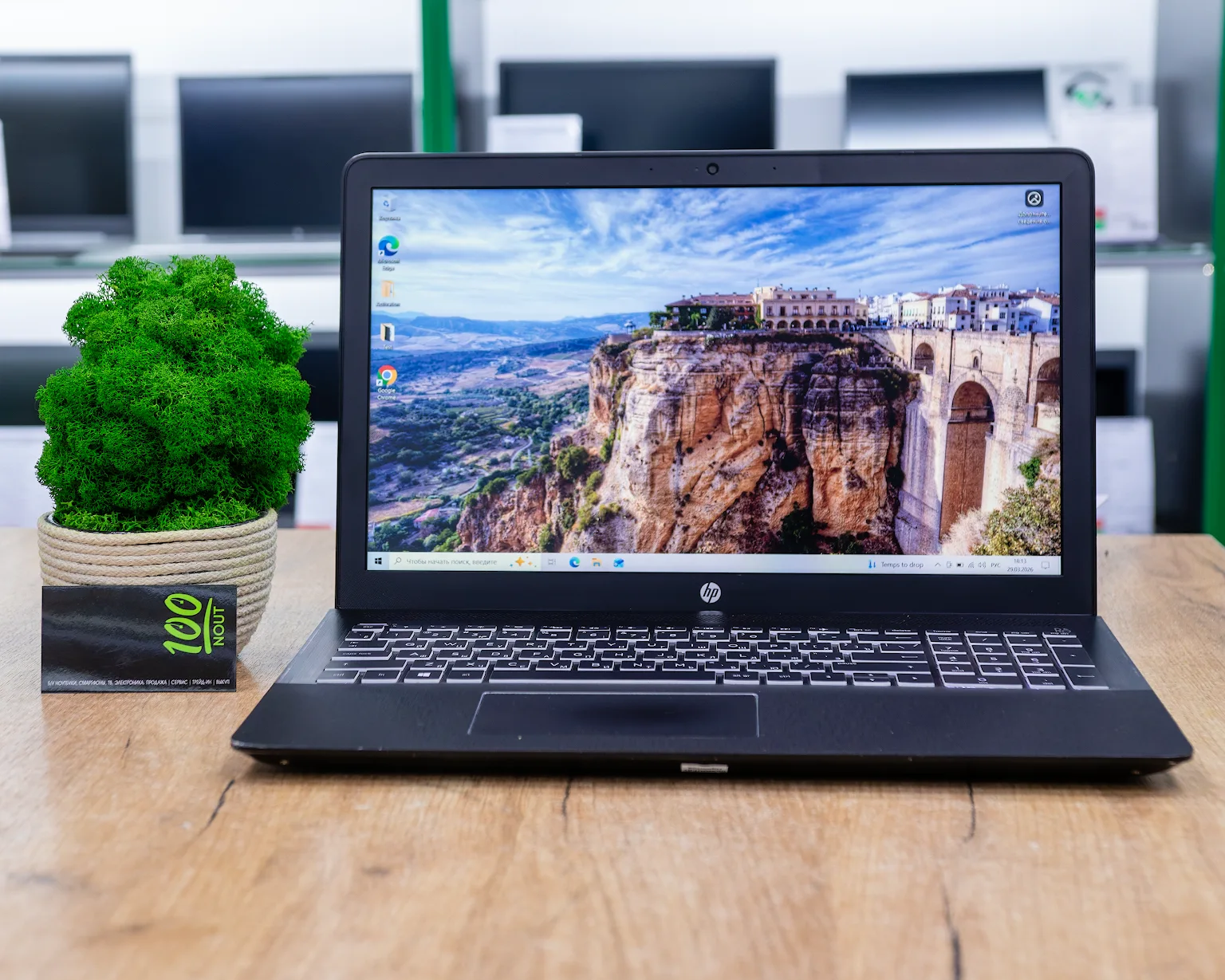 Игровой ноутбук HP Pavilion Gaming 15-cb (Full HD/i5-7gen/GTX 1050 2GB/8GB/SSD 256GB)