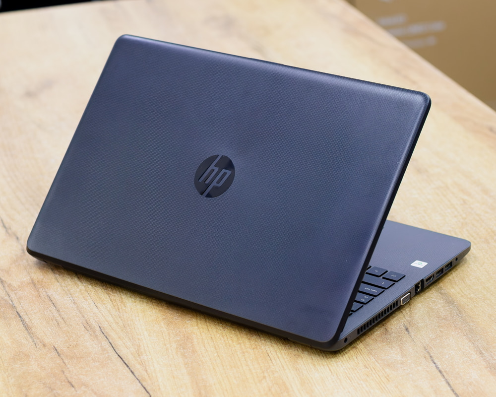 Ноутбук HP 255 G6 (HD/E2-9000e/4GB/SSD 256GB)