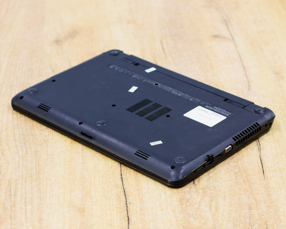 Ноутбук HP 255 G3 (HD/E1-6010/4GB/HDD 1 TB)