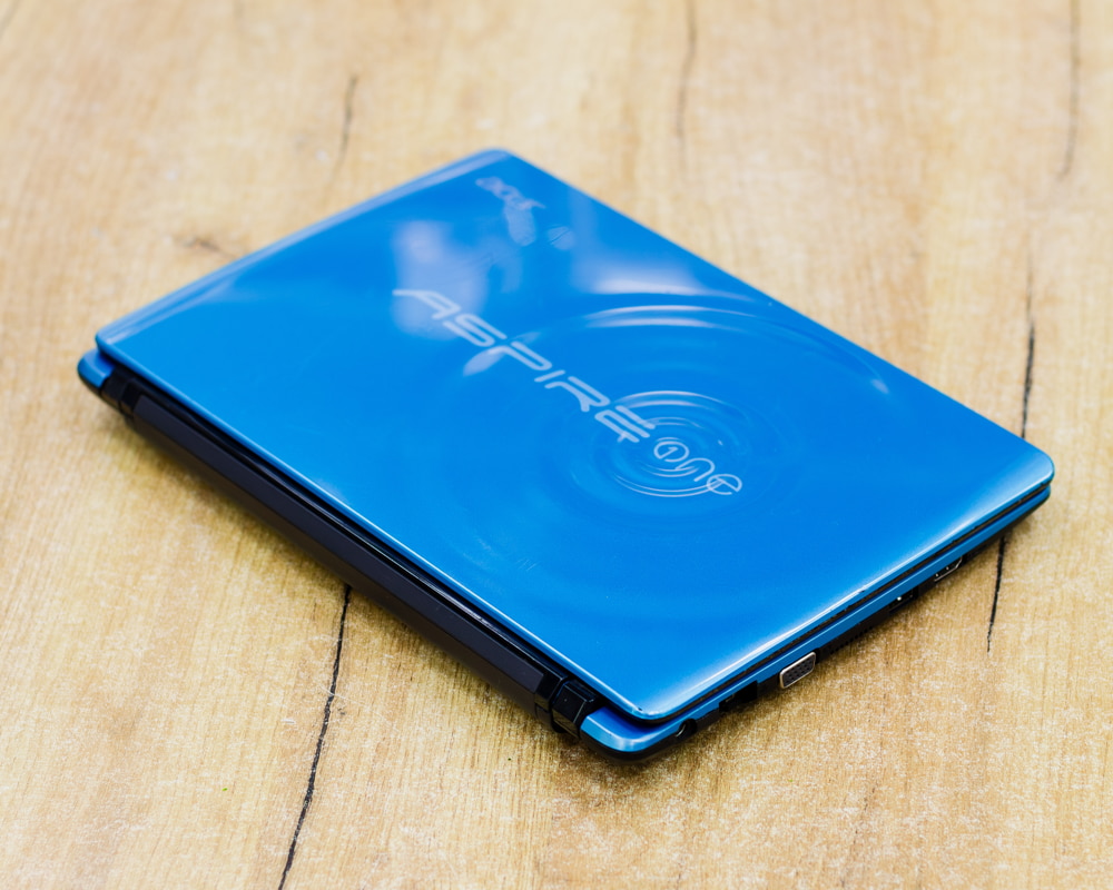 Нетбук Acer Aspire One 722 (HD/AMD C-60/4GB/HDD 1TB)
