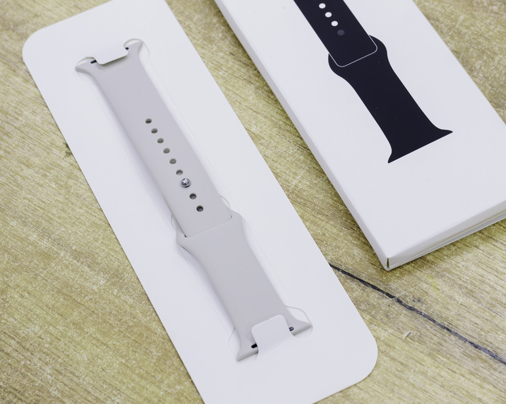 Умные часы Apple Watch Series 11 46 мм (золотой), аналог