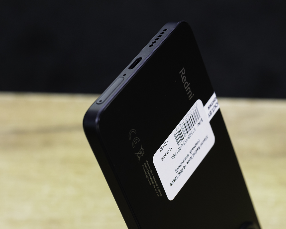Xiaomi Redmi Note 14 6GB/128GB (черный, отличный)