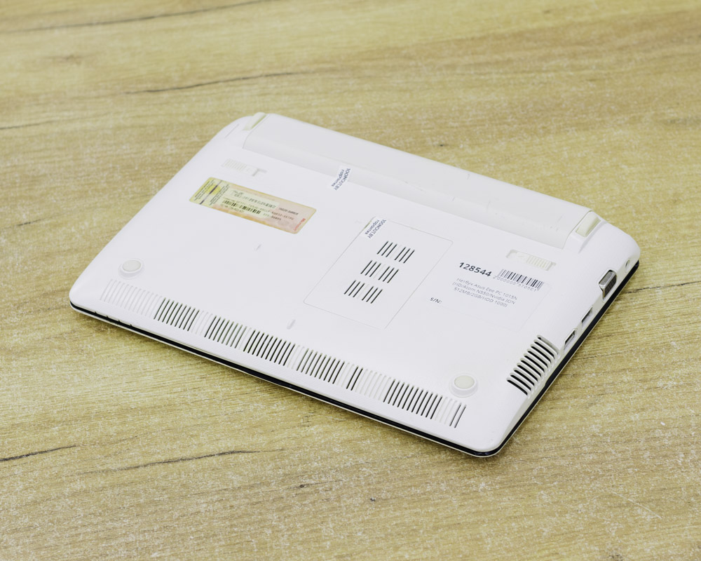 Нетбук Asus Eee PC 1015N (HD/Atom N550/Nvidia ION 512MB/2GB/HDD 1000)