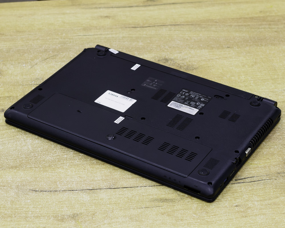 Ноутбук Acer Aspire E1-572G (HD/i3-4gen/4GB/HDD 1TB)