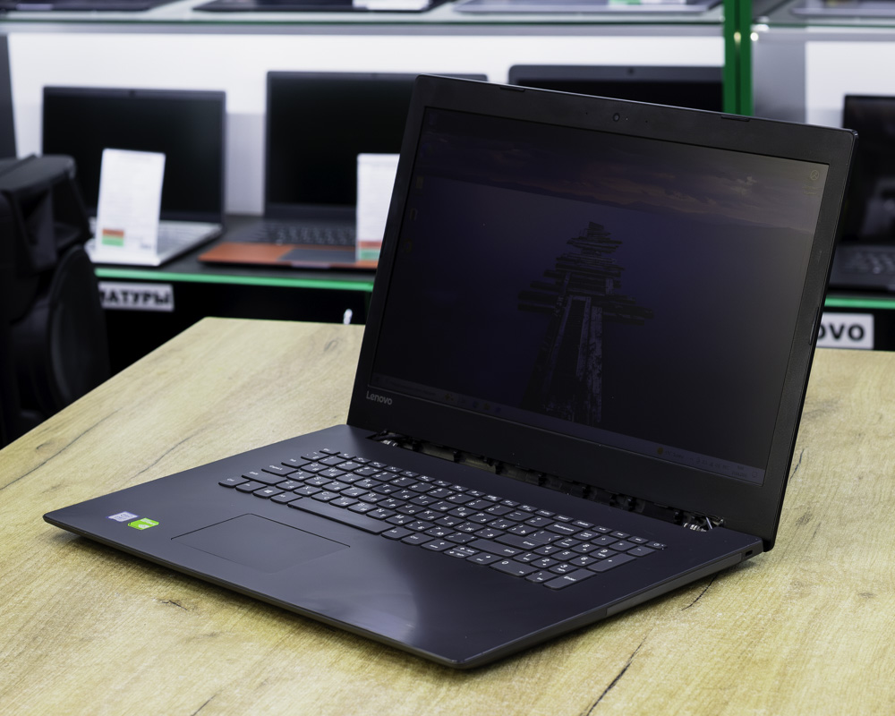 Ноутбук Lenovo IdeaPad 330-17IKB (HD+/i7-7gen/920MX 2GB/8GB/SSD 256GB)
