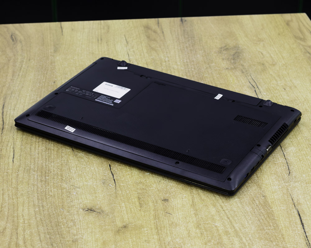 Ноутбук Lenovo G70-80 (HD+/Pentium 3825U/8GB/SSD 256GB)