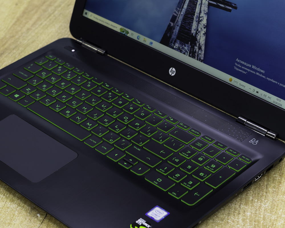 Игровой ноутбук HP Pavilion Gaming 15-bc (FHD/i7-8gen/GTX 1050 2GB/8GB/SSD+HDD 256+1000GB)