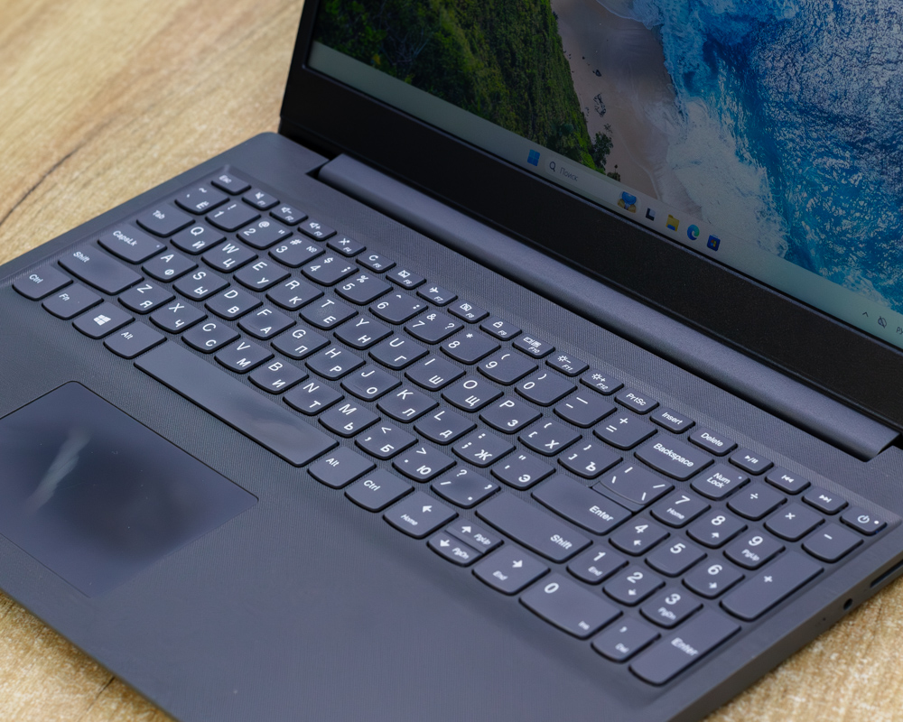 Ноутбук Lenovo V15-IIL (FHD/i3-10gen/8GB/SSD 256GB)