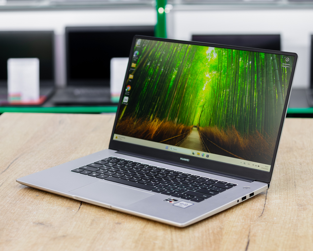 Ноутбук Huawei MateBook D 15 AMD BoM-WFQ9 (FHD IPS/Ryzen 5 5500U/16GB/SSD 512GB)