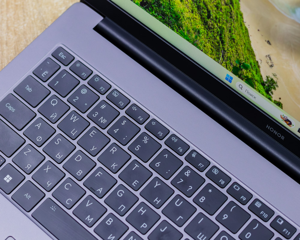 Ноутбук HONOR MagicBook X 16 BRN-F58 (IPS/i5-12gen/8GB/SSD 512GB)