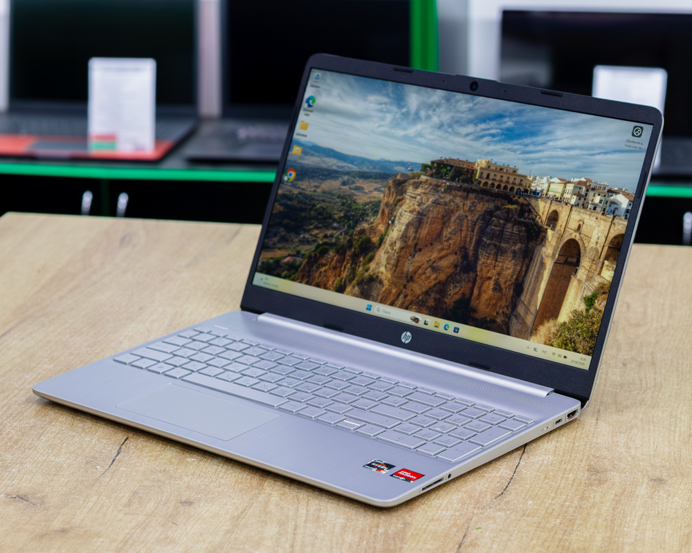 Ноутбук HP 15s-eq (FHD IPS/Ryzen 5 5500U/8GB/SSD 512GB)