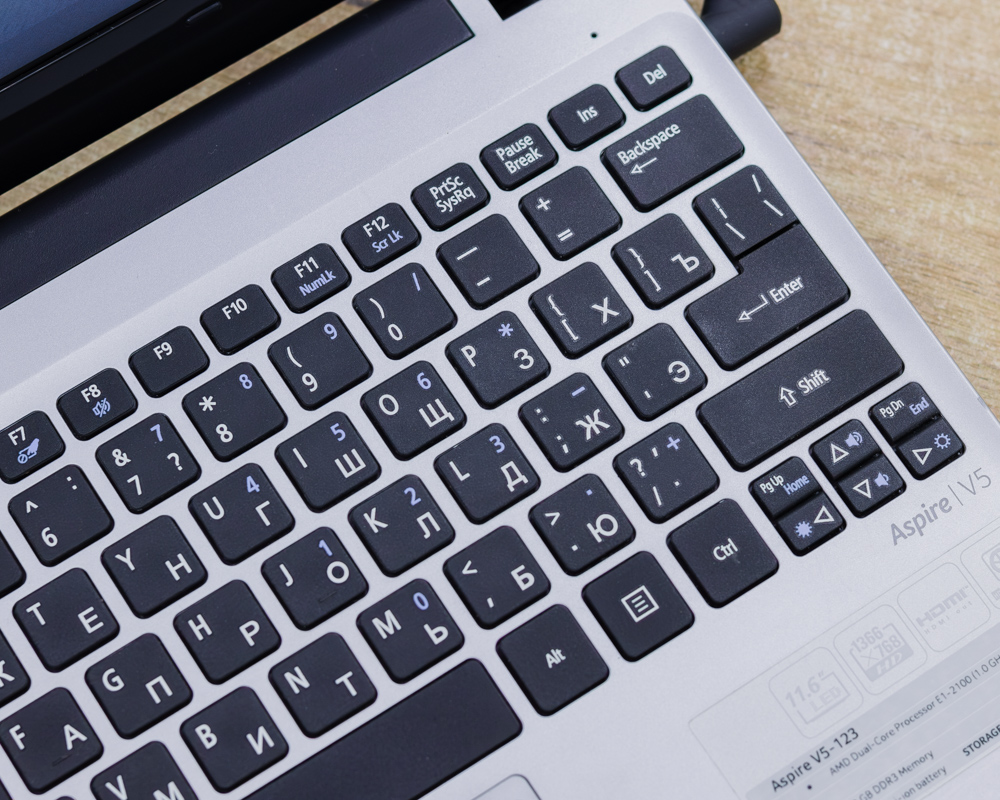 Нетбук Acer Aspire V5-123 (HD/AMD E1-2100/4GB/HDD 1TB)