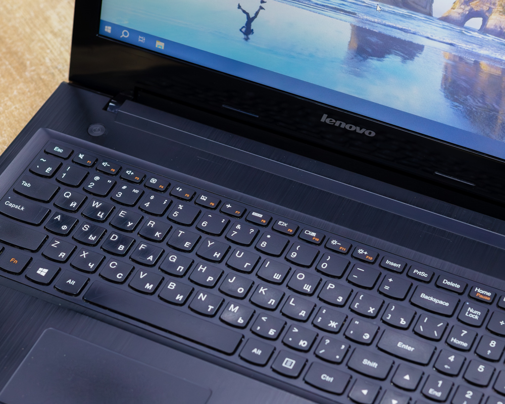 Ноутбук Lenovo G50-30 (HD/Pentium N3540/GeForce 820M 1GB/8GB/SSD 120GB)