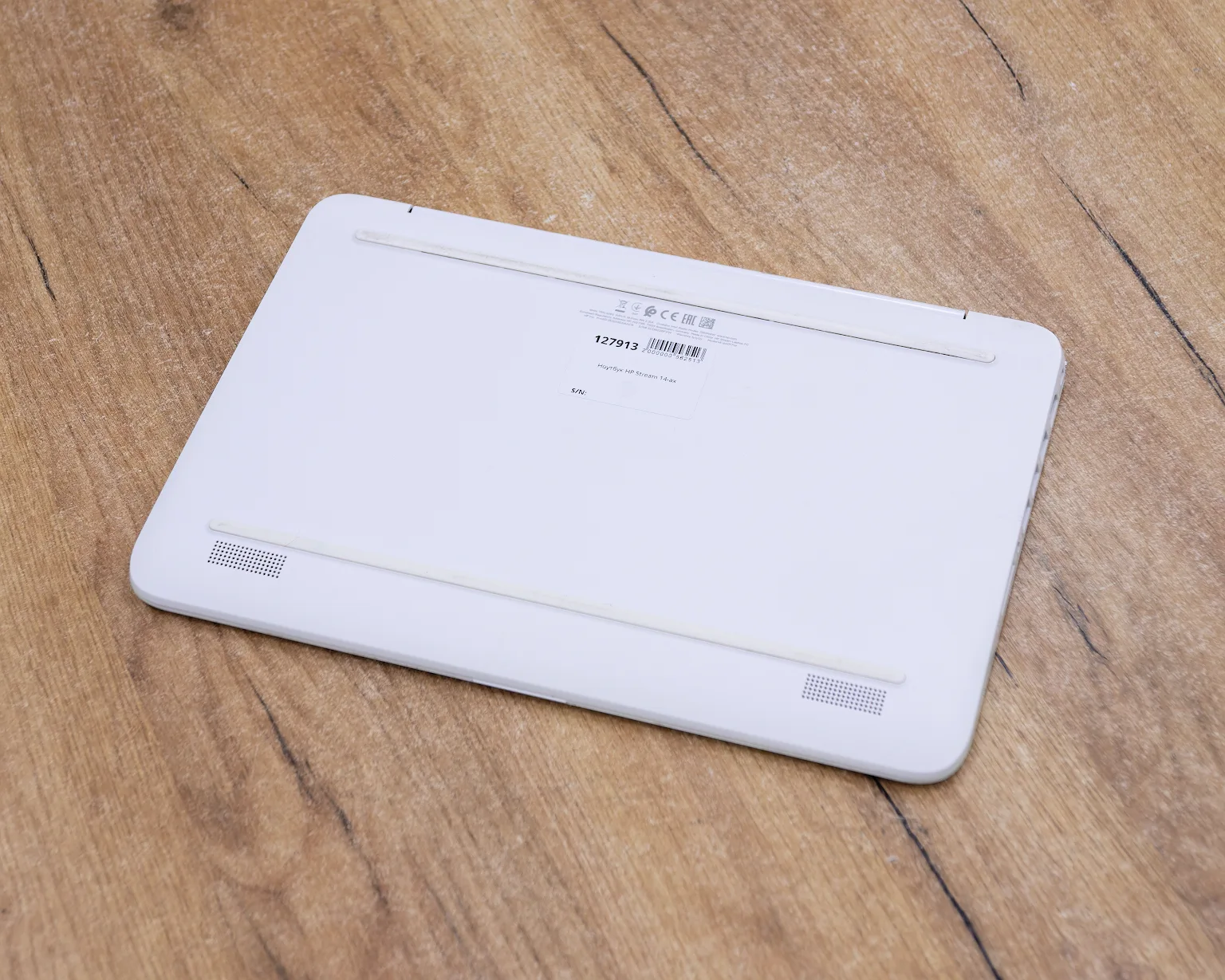 Ноутбук HP Stream 14-ax (HD/Celeron N3060/4GB/SSD 32GB)