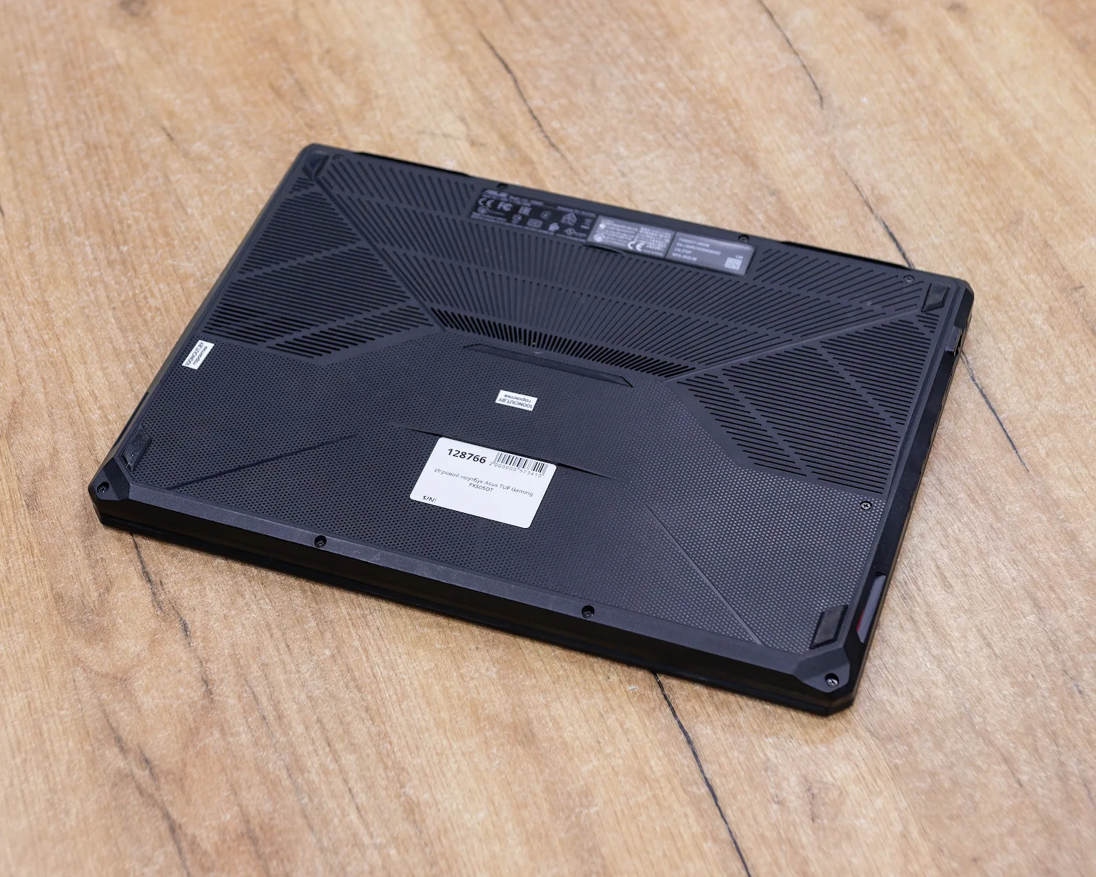 Игровой ноутбук Asus TUF Gaming FX505DT (120Hz/Ryzen 7 3750H/GTX 1650 4GB/16GB/SSD 512GB)