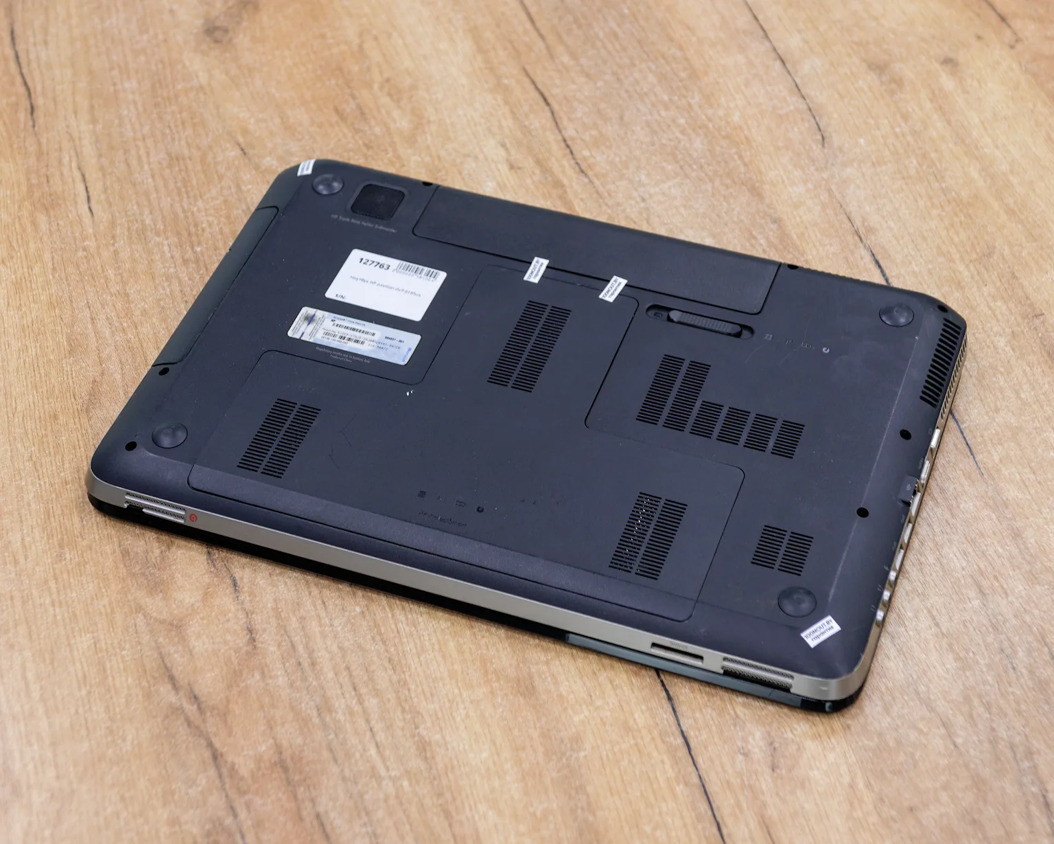 Ноутбук HP pavilion dv7-6185us (FHD/i7-2gen/8GB/SSD 256GB)