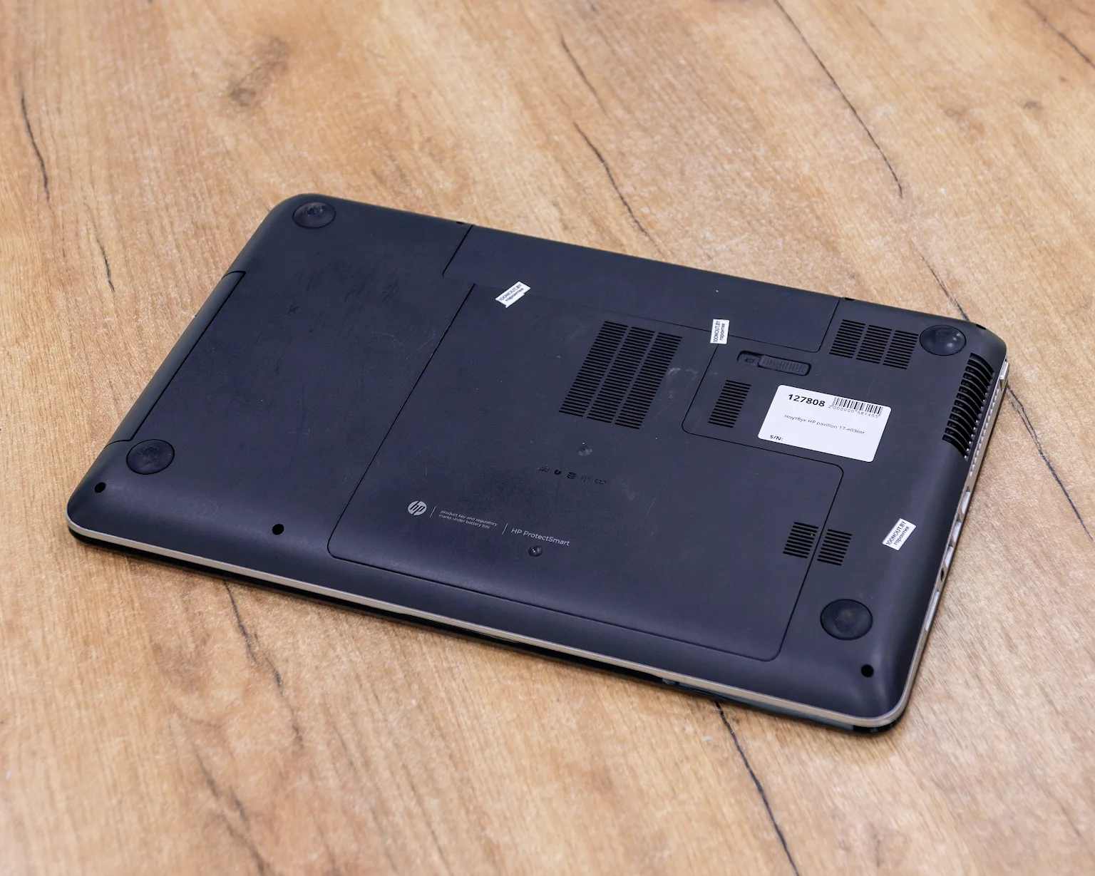 Ноутбук HP pavilion 17-e036sr (HD+/A8-4500M/8GB/SSD 240GB)