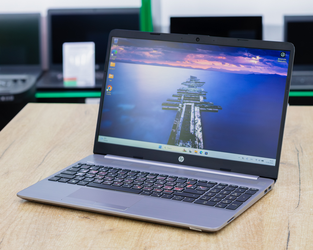 Ноутбук HP 255 G9 (FHD/Ryzen 5 5625U/8GB/SSD 256GB)