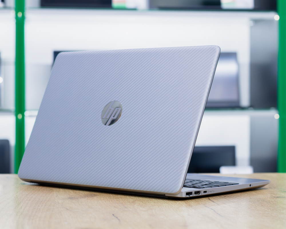 Ноутбук HP 255 G9 (FHD/Ryzen 5 5625U/8GB/SSD 256GB)