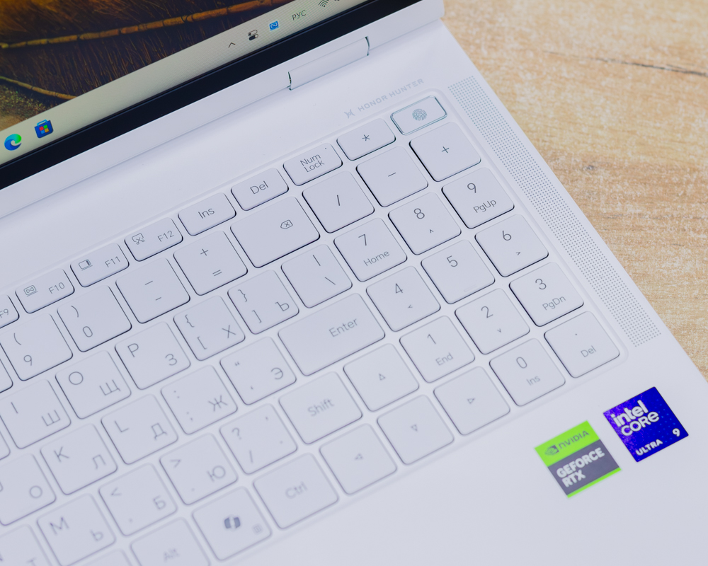 (новый.) Ноутбук HONOR MagicBook Pro 16 2025 DRB-P (165Hz/Core Ultra 9 285H/RTX 5060 8GB/32GB/SSD 1TB)