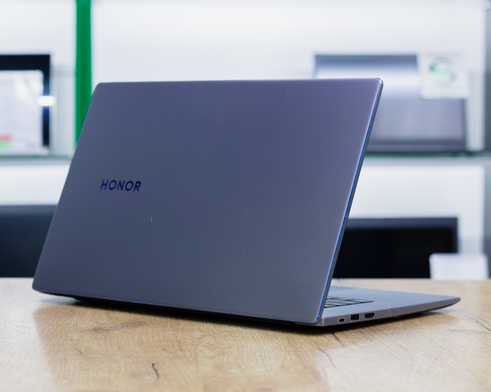 Ноутбук HONOR MagicBook 15 2021 BhR-WAQ9HNR (FHD IPS/Ryzen 5 3500U/8GB/SSD 256GB)