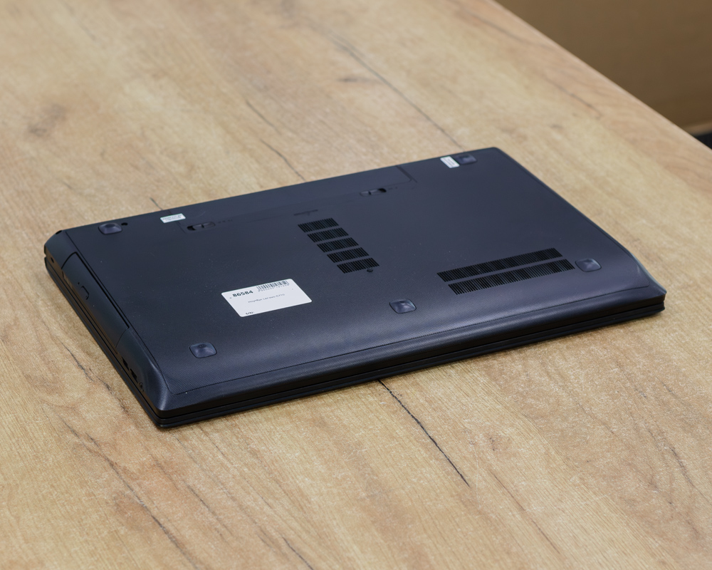 Ноутбук Lenovo G710 (HD+/i3-4gen/GT 820M 2GB/8GB/SSD 256GB)