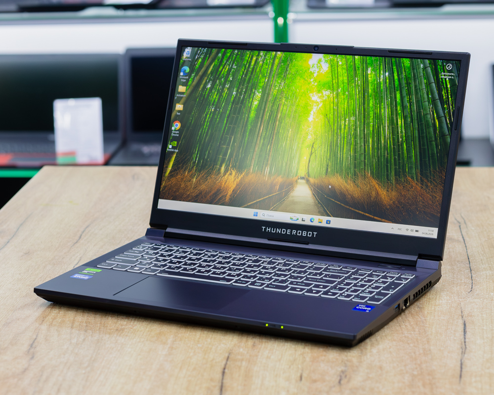Игровой ноутбук Thunderobot 911S (144Hz/i5-12gen/RTX 3050 4GB/16GB/SSD 512GB)