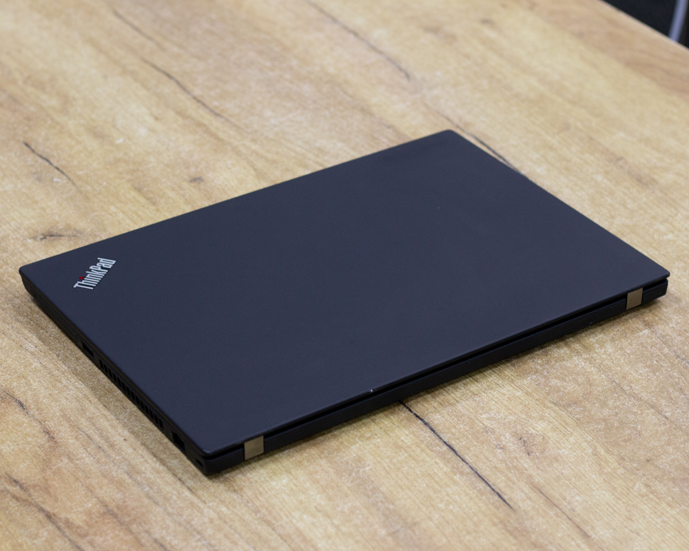 Ноутбук Lenovo ThinkPad T14 Gen 2 (FHD IPS/Ryzen 3 Pro 5450U/16GB/SSD 256GB)