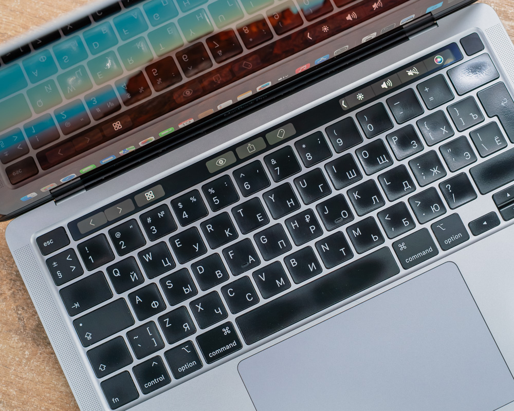 Ноутбук Apple MacBook Pro 13