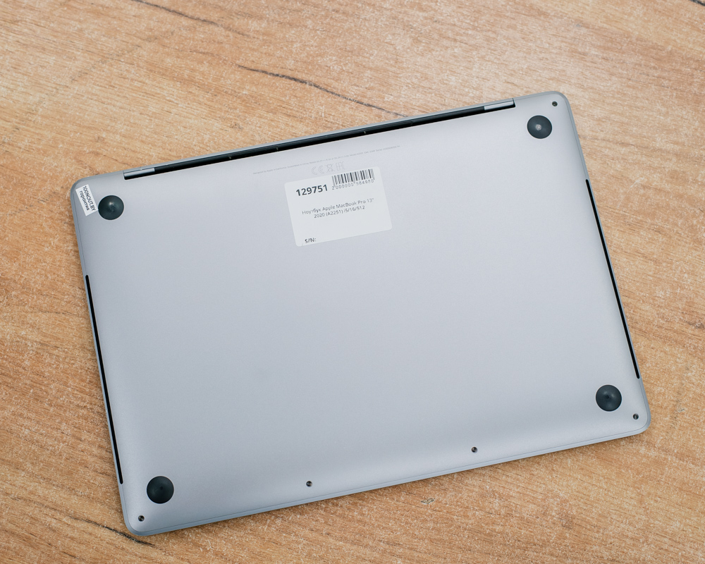 Ноутбук Apple MacBook Pro 13