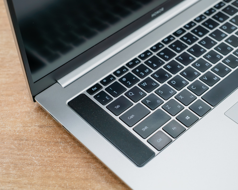 Ноутбук HONOR MagicBook Pro 16 HLY-W19R (FHD IPS/Ryzen 5 3550H/8GB/SSD 512GB)