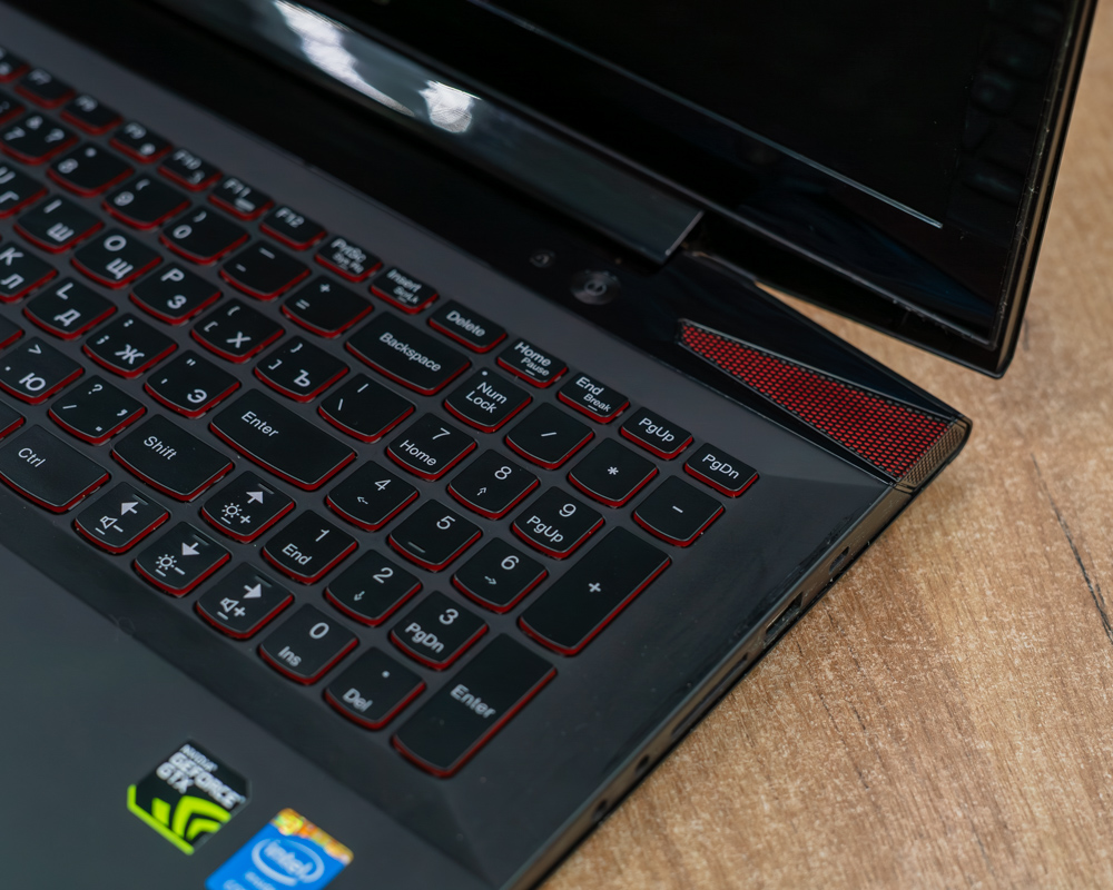 Игровой ноутбук Lenovo Y50-70 (FHD/i7-4gen/GTX 860M 2GB/8GB/SSD 256GB)