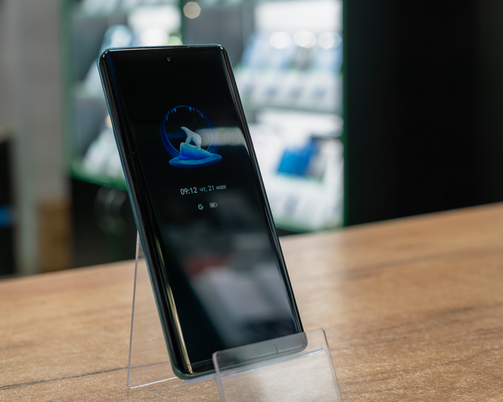 HONOR 50 8GB/128GB (изумрудно-зеленый, отличное)