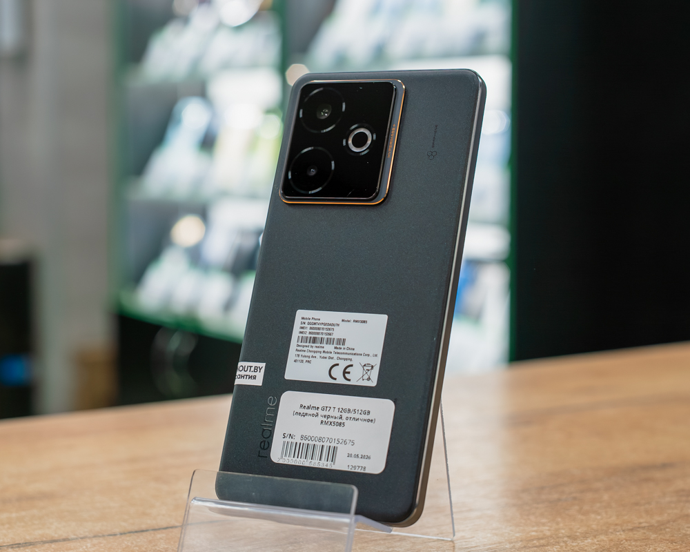 Realme GT7 T 12GB/512GB (ледяной черный, отличное) RMX5085