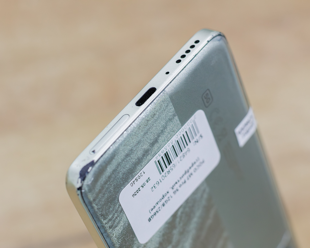 POCO M7 Pro 5G 12GB/256GB (серебристый, хорошее)