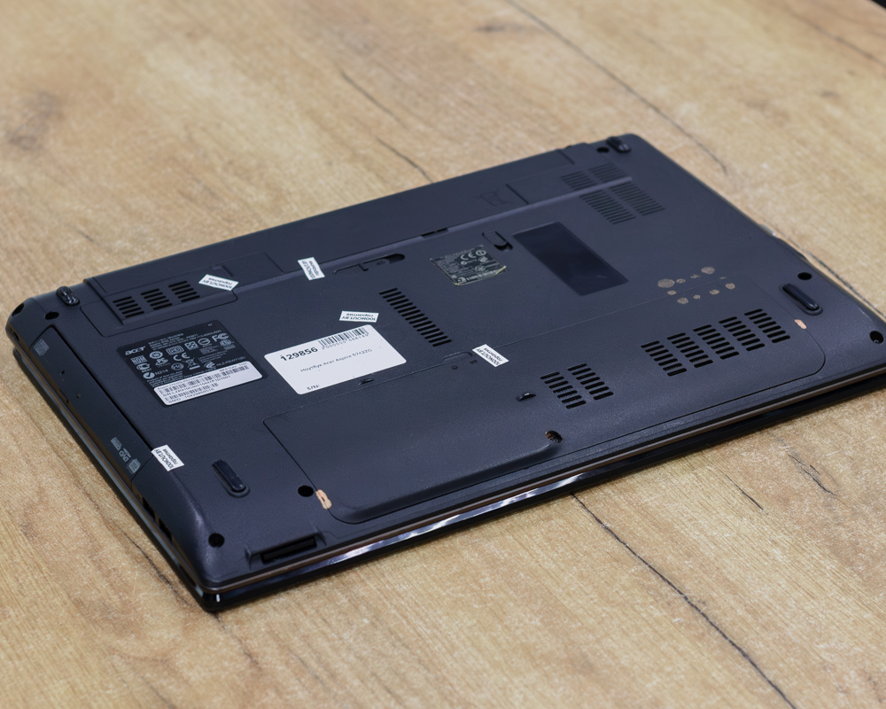 Ноутбук Acer Aspire 5742ZG (HD/Pentium P6200/Radeon HD 6300M 512MB/4GB/HDD 500GB)